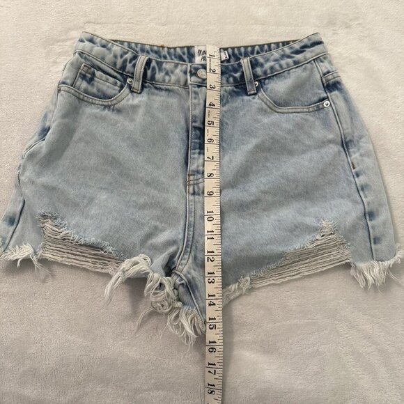 Princess Polly Cutoff Denim Shorts Womens Size 6 Light Wash 90s Style Jorts - Picture 6 of 9